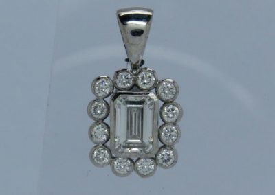 Diamond pendant